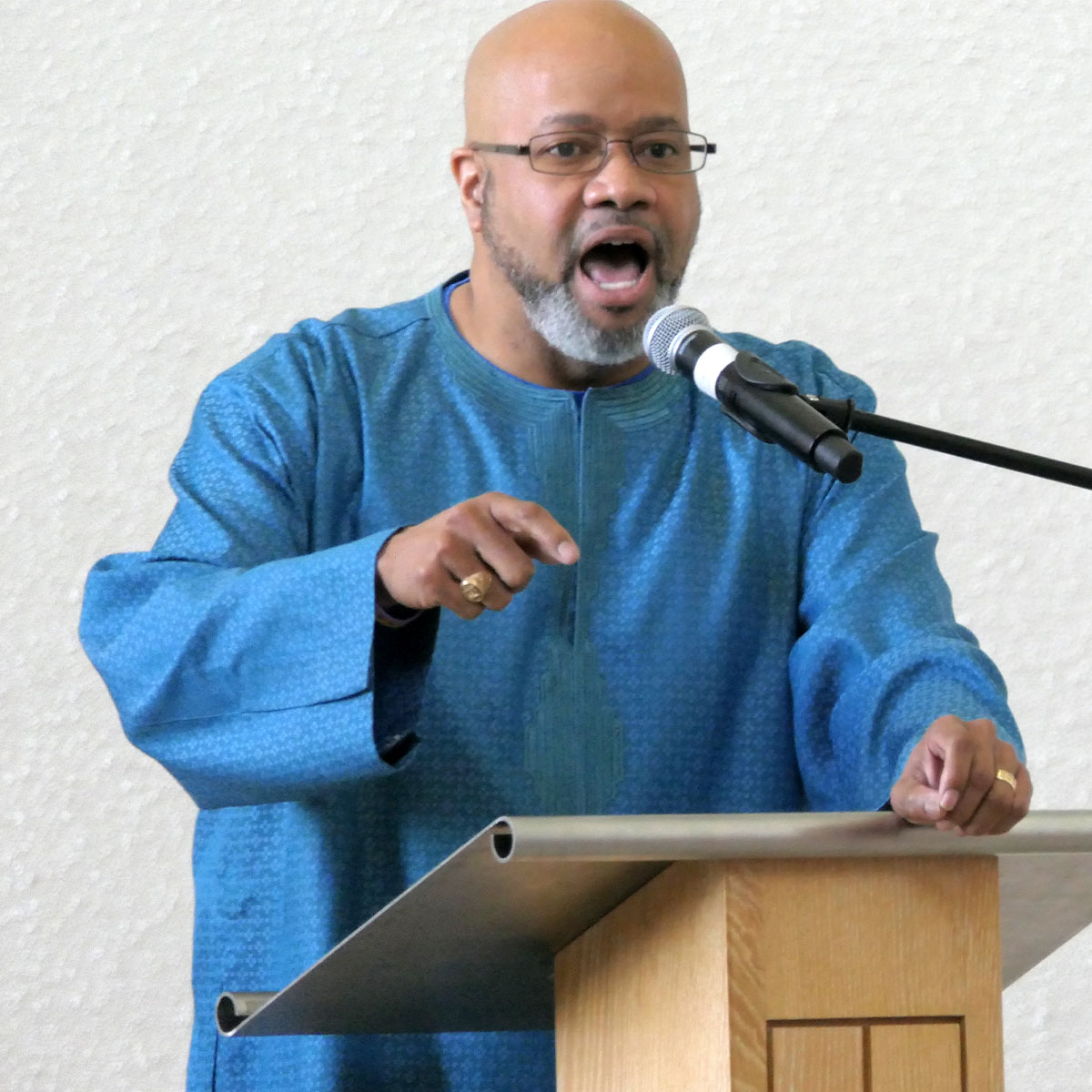 Rev. Dr. Ivan Douglas Hicks preaching
